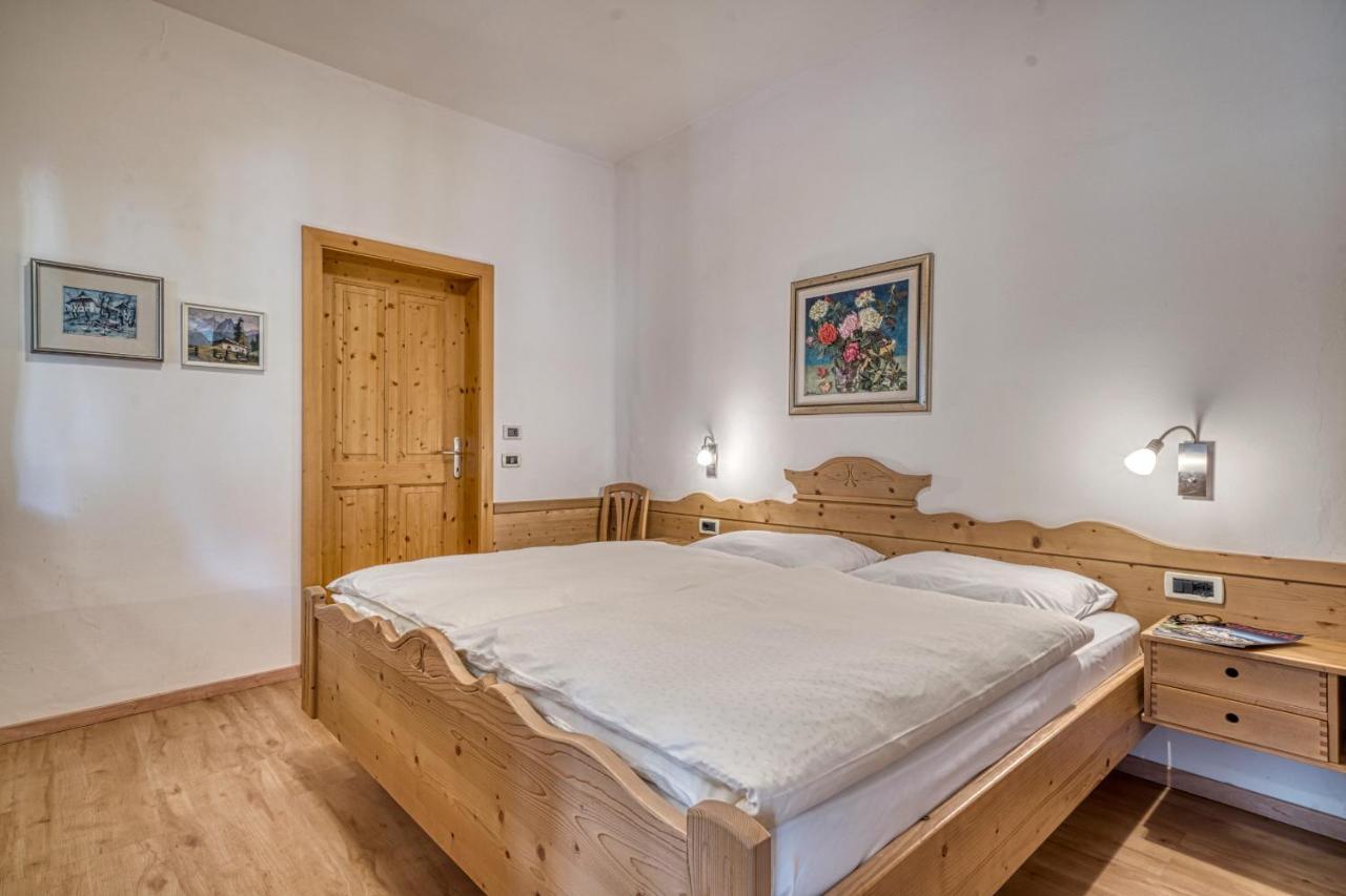 Kreuzwegerhof Nals Apartment Luaran gambar