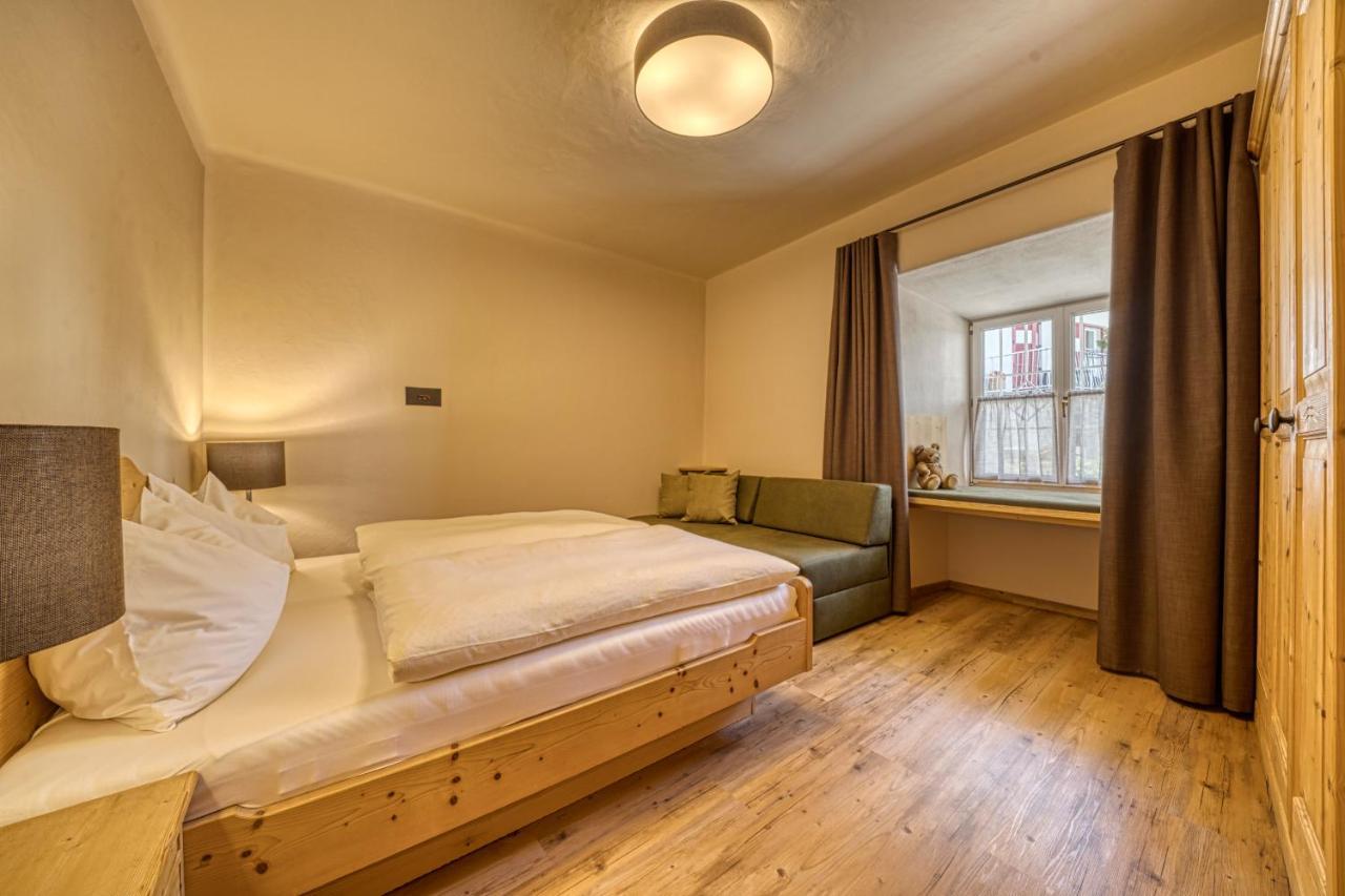 Kreuzwegerhof Nals Apartment Luaran gambar