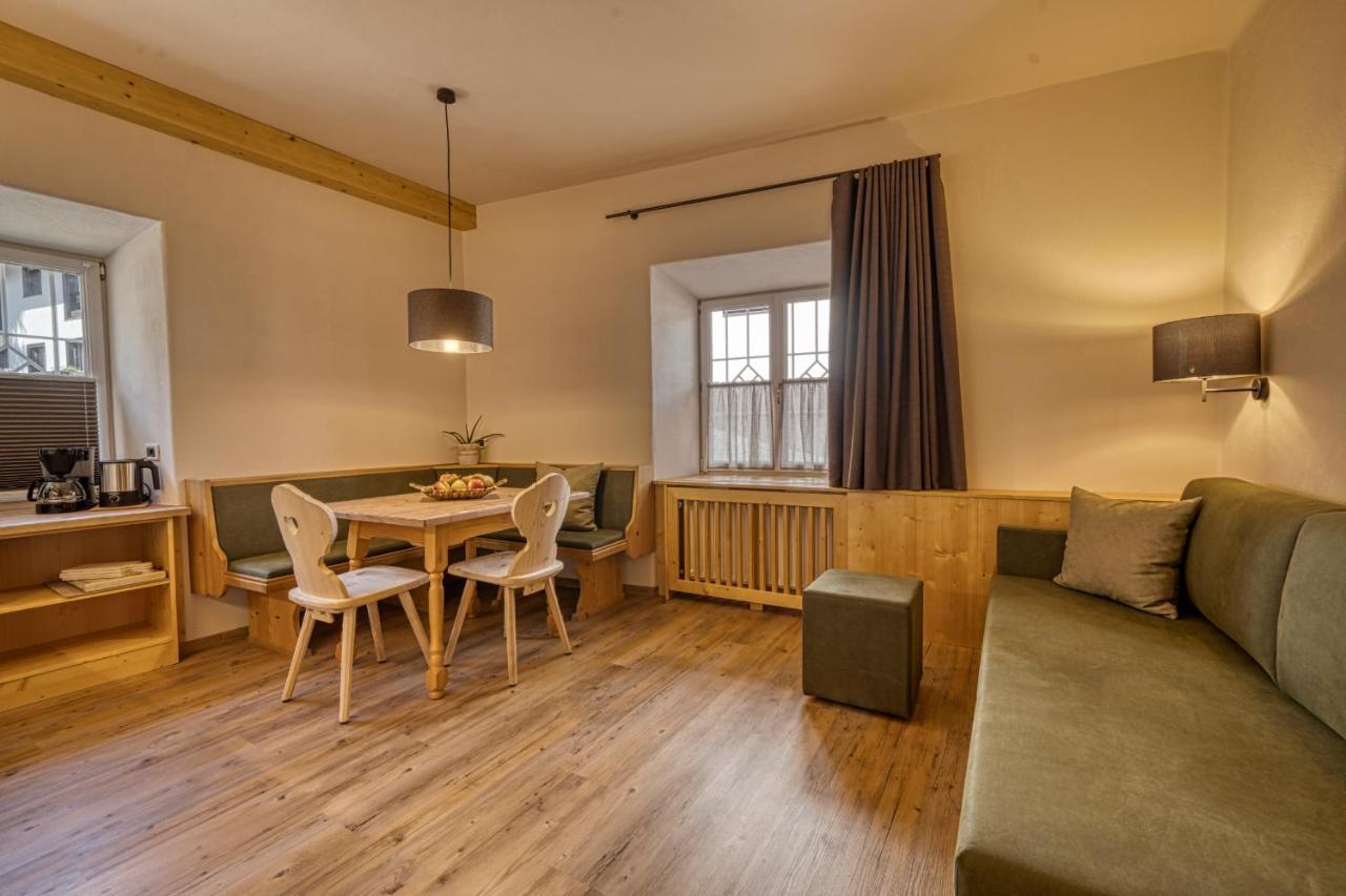 Kreuzwegerhof Nals Apartment Luaran gambar